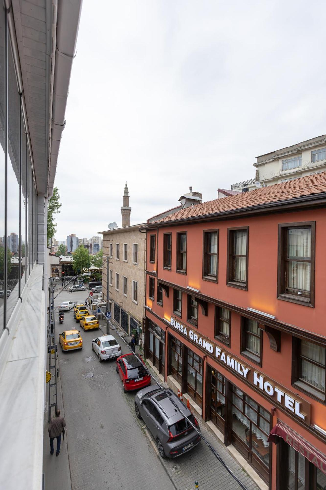 Bursa Grand Family Hotel Bagian luar foto
