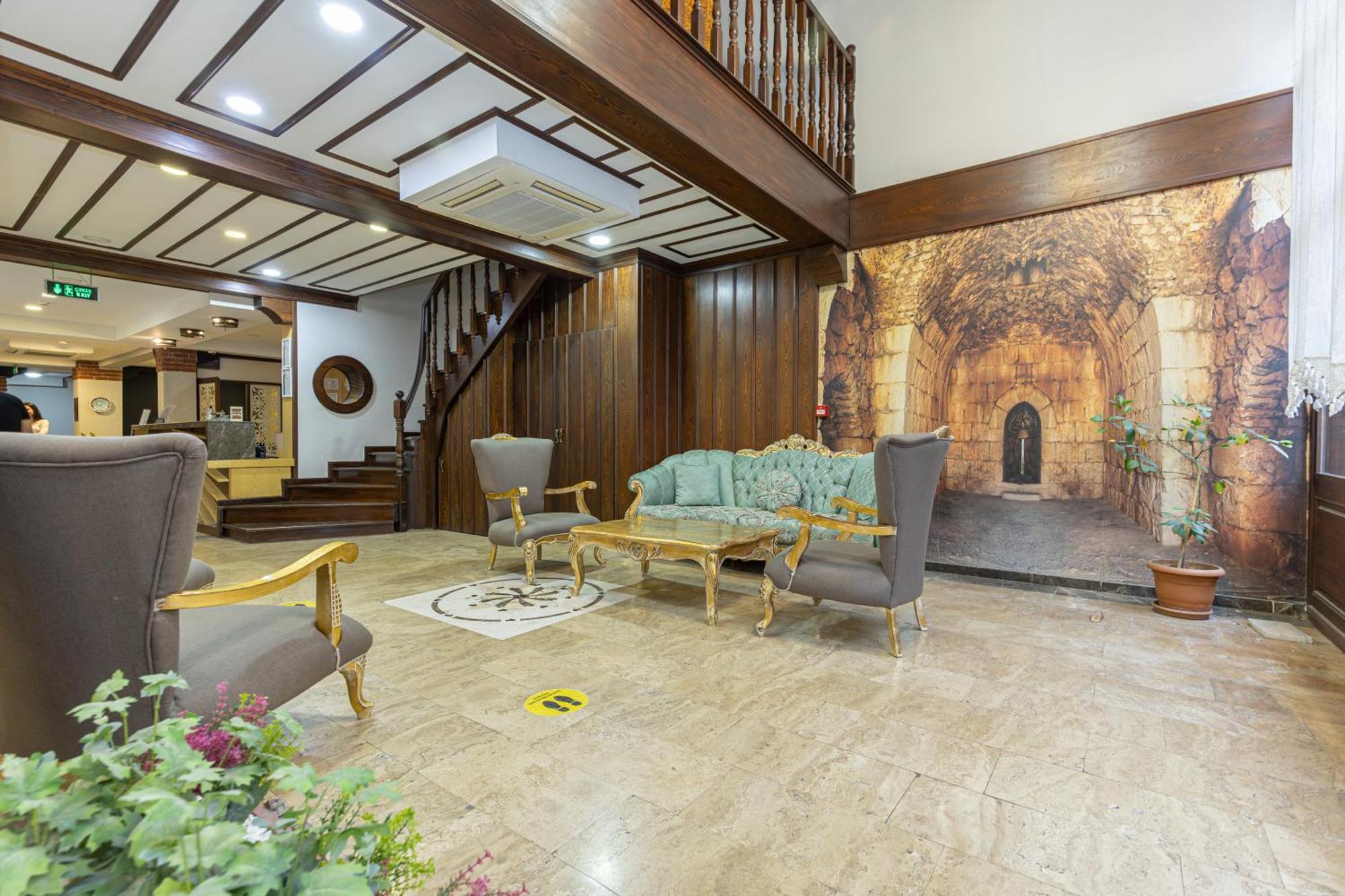 Bursa Grand Family Hotel Bagian luar foto
