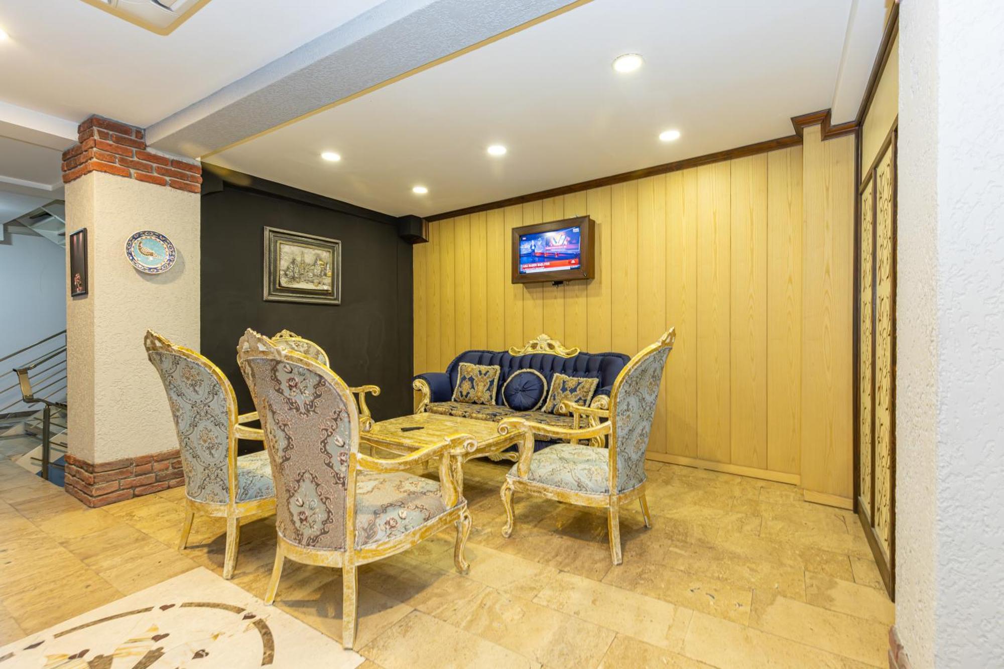 Bursa Grand Family Hotel Bagian luar foto