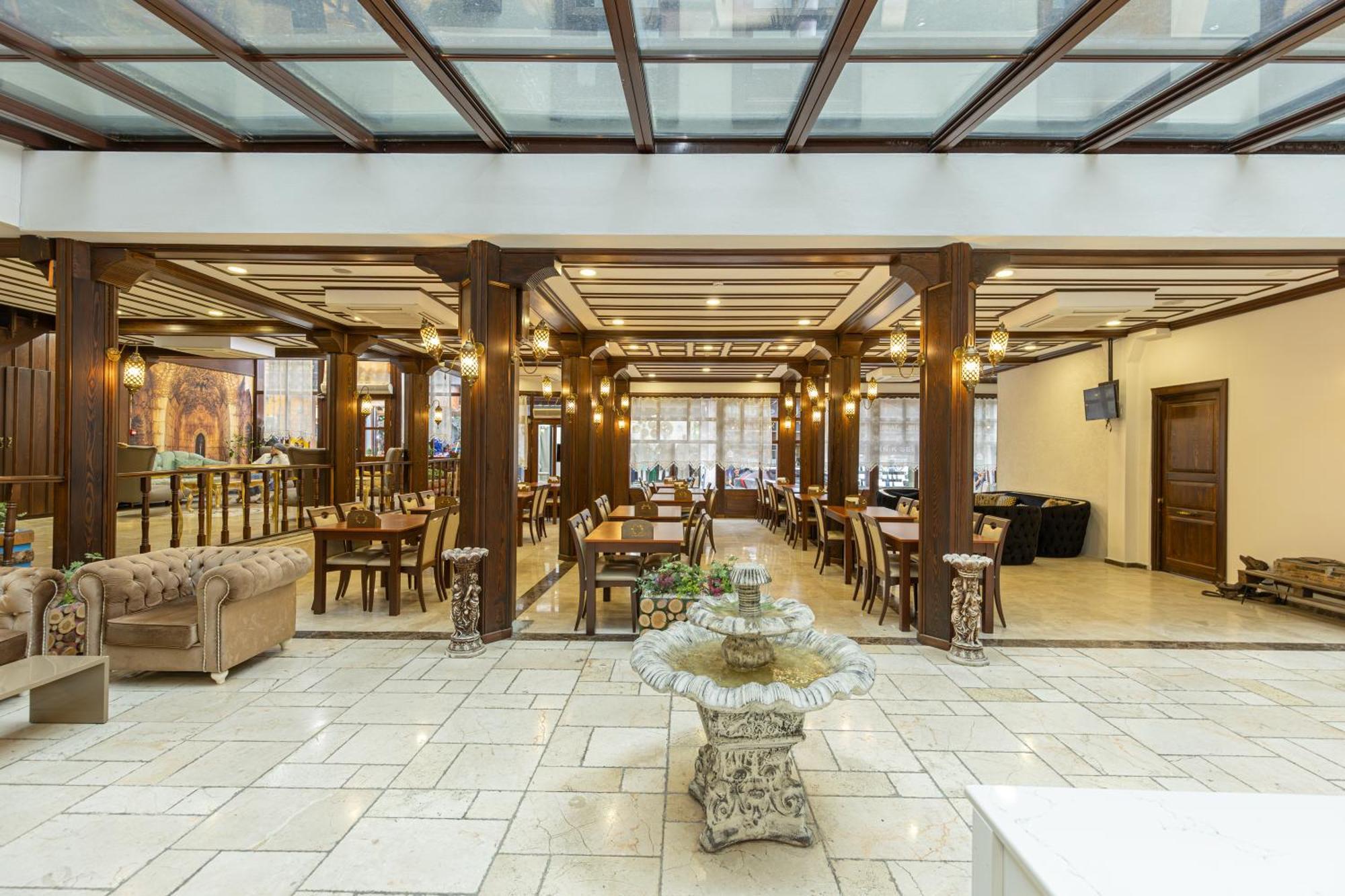 Bursa Grand Family Hotel Bagian luar foto