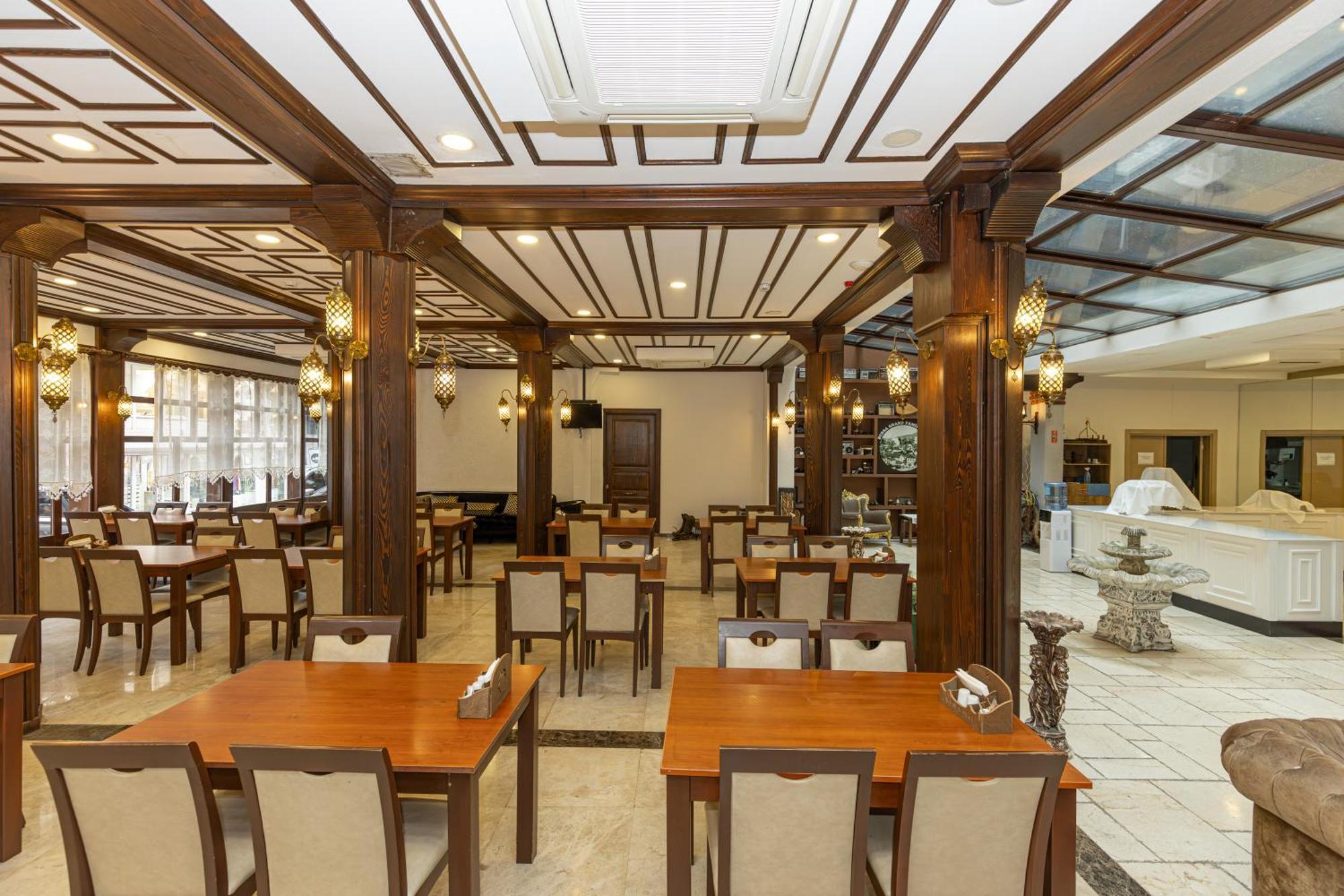 Bursa Grand Family Hotel Bagian luar foto