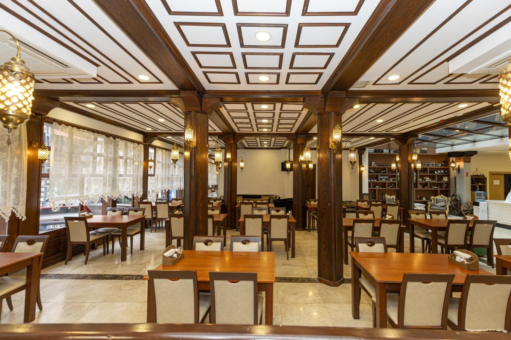 Bursa Grand Family Hotel Bagian luar foto