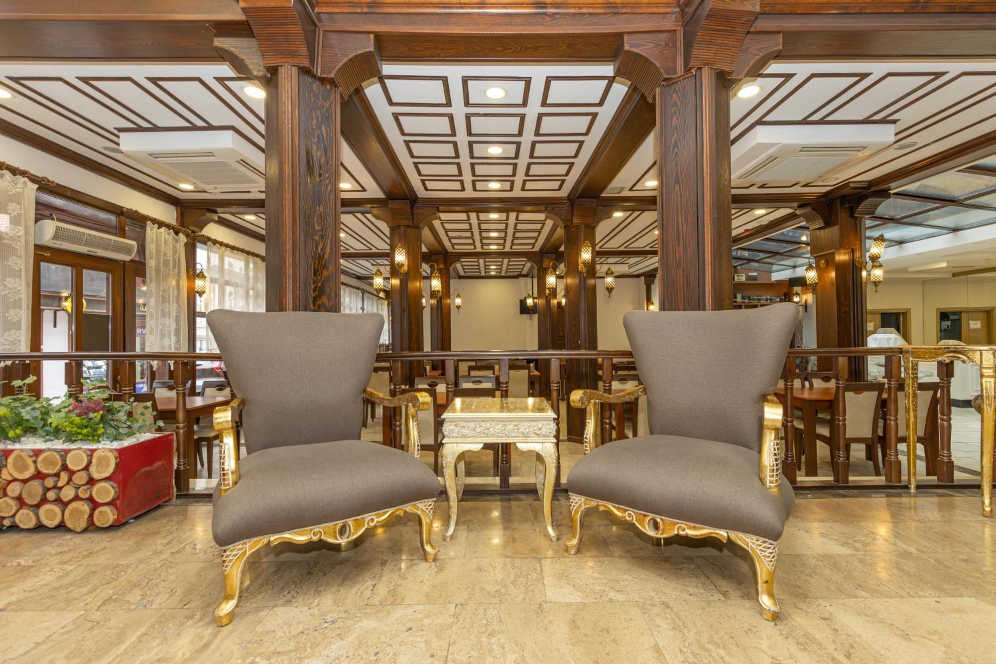 Bursa Grand Family Hotel Bagian luar foto