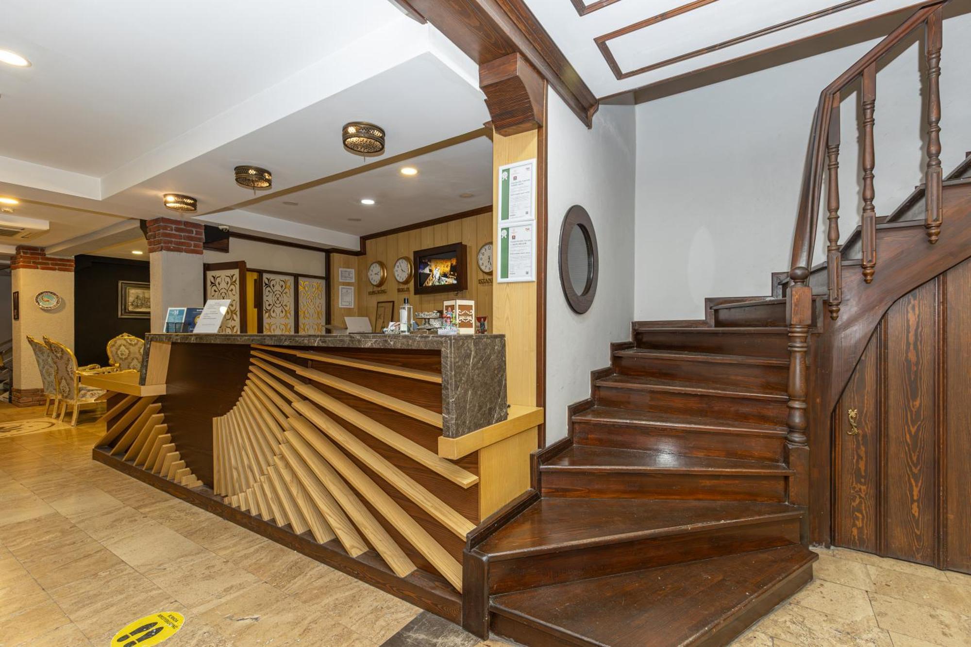Bursa Grand Family Hotel Bagian luar foto