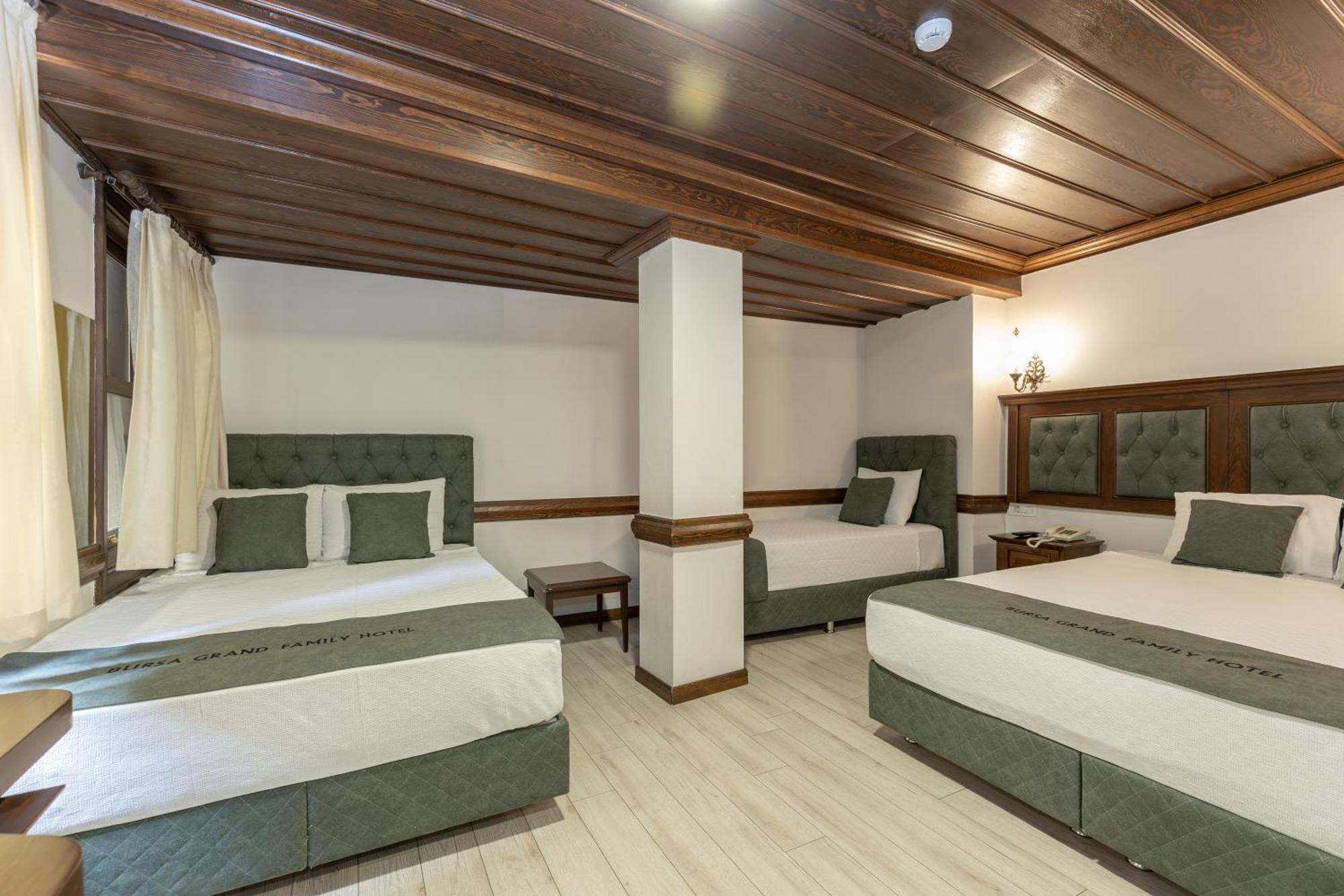 Bursa Grand Family Hotel Bagian luar foto