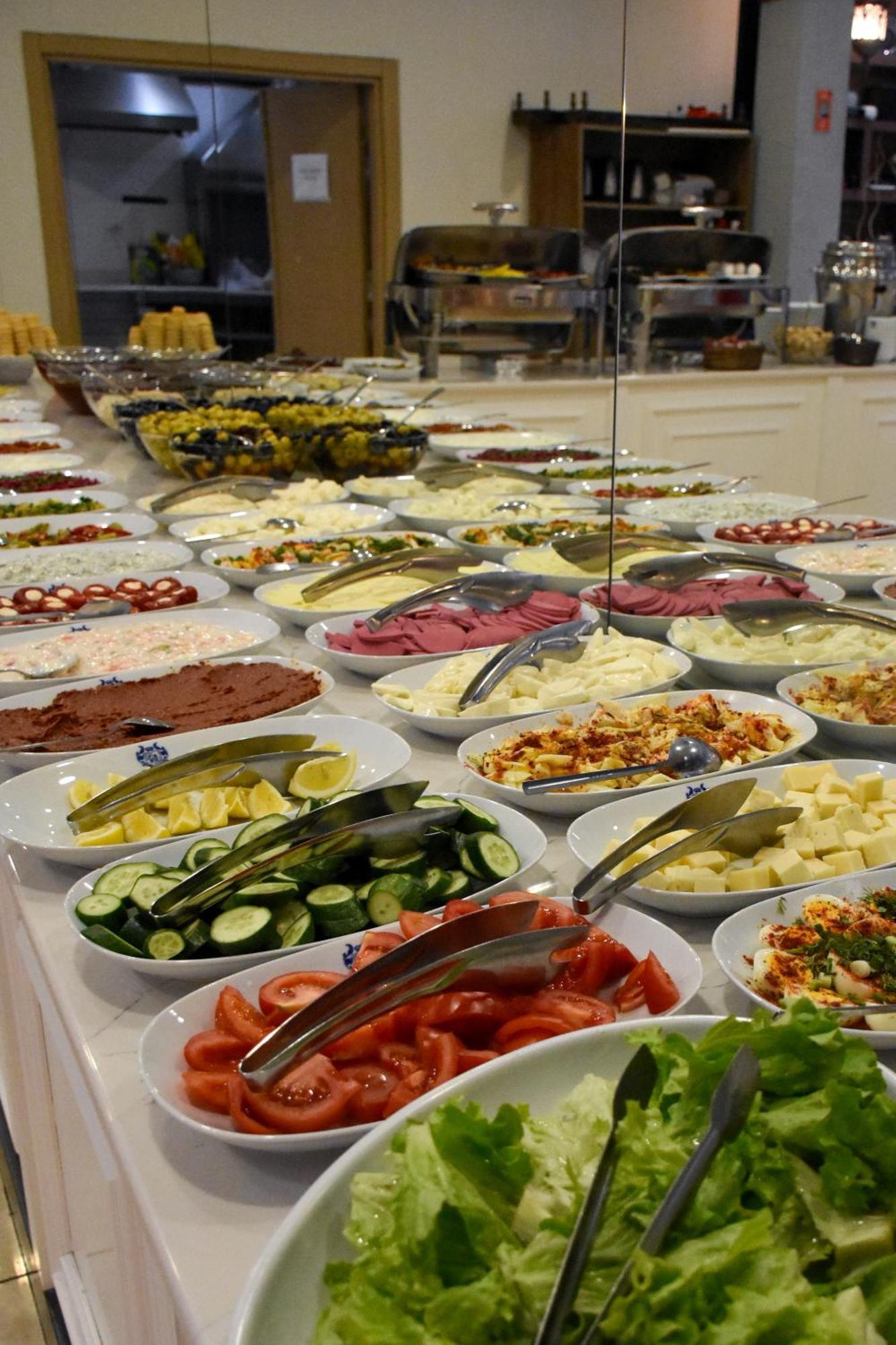 Bursa Grand Family Hotel Bagian luar foto